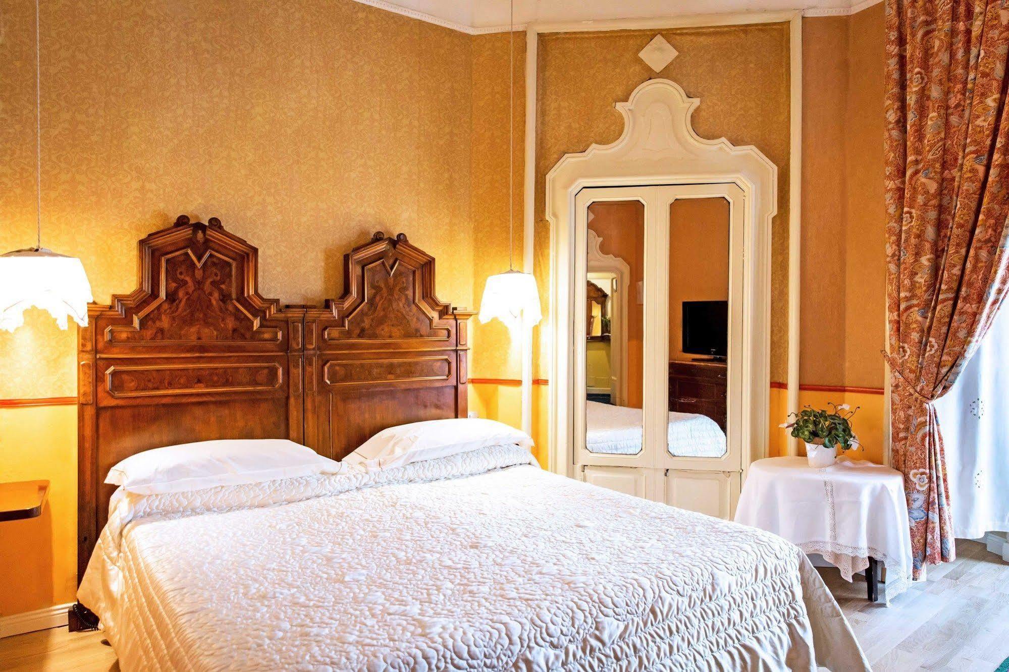 Antica Locanda Solferino Mediolan Zewnętrze zdjęcie